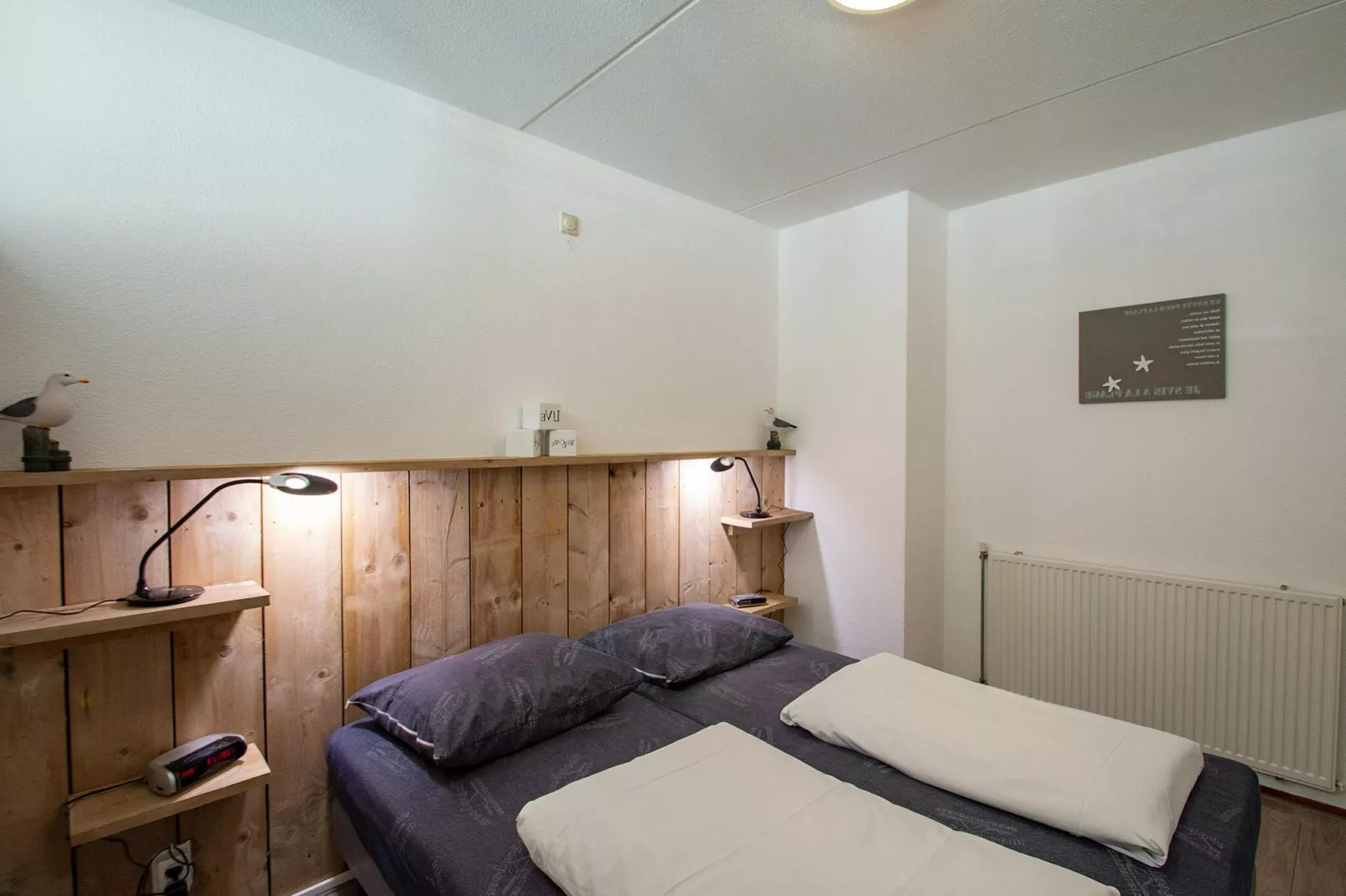 Strandslag 215-Bedroom