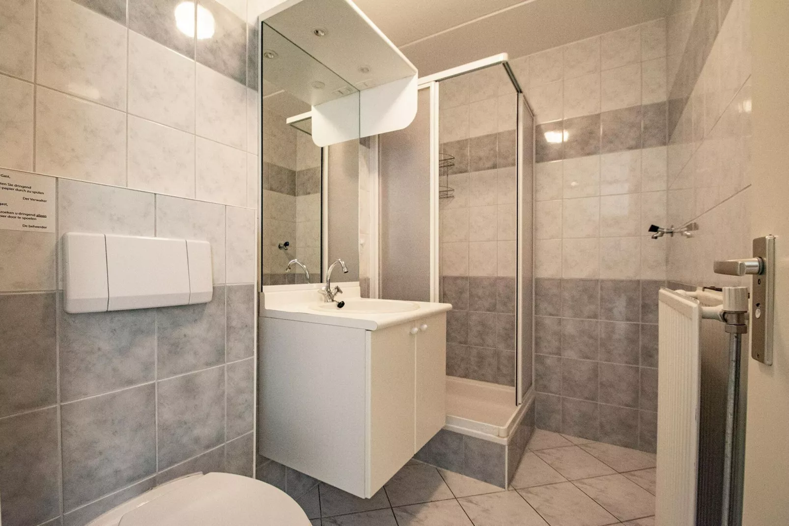 Strandslag 215-Bathroom