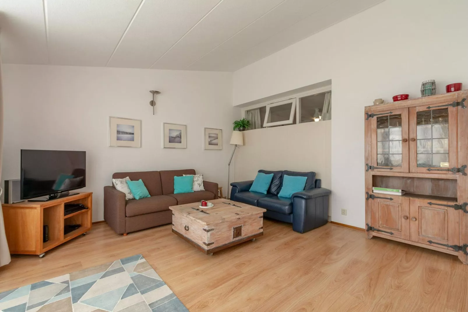 Strandslag 217-Living room