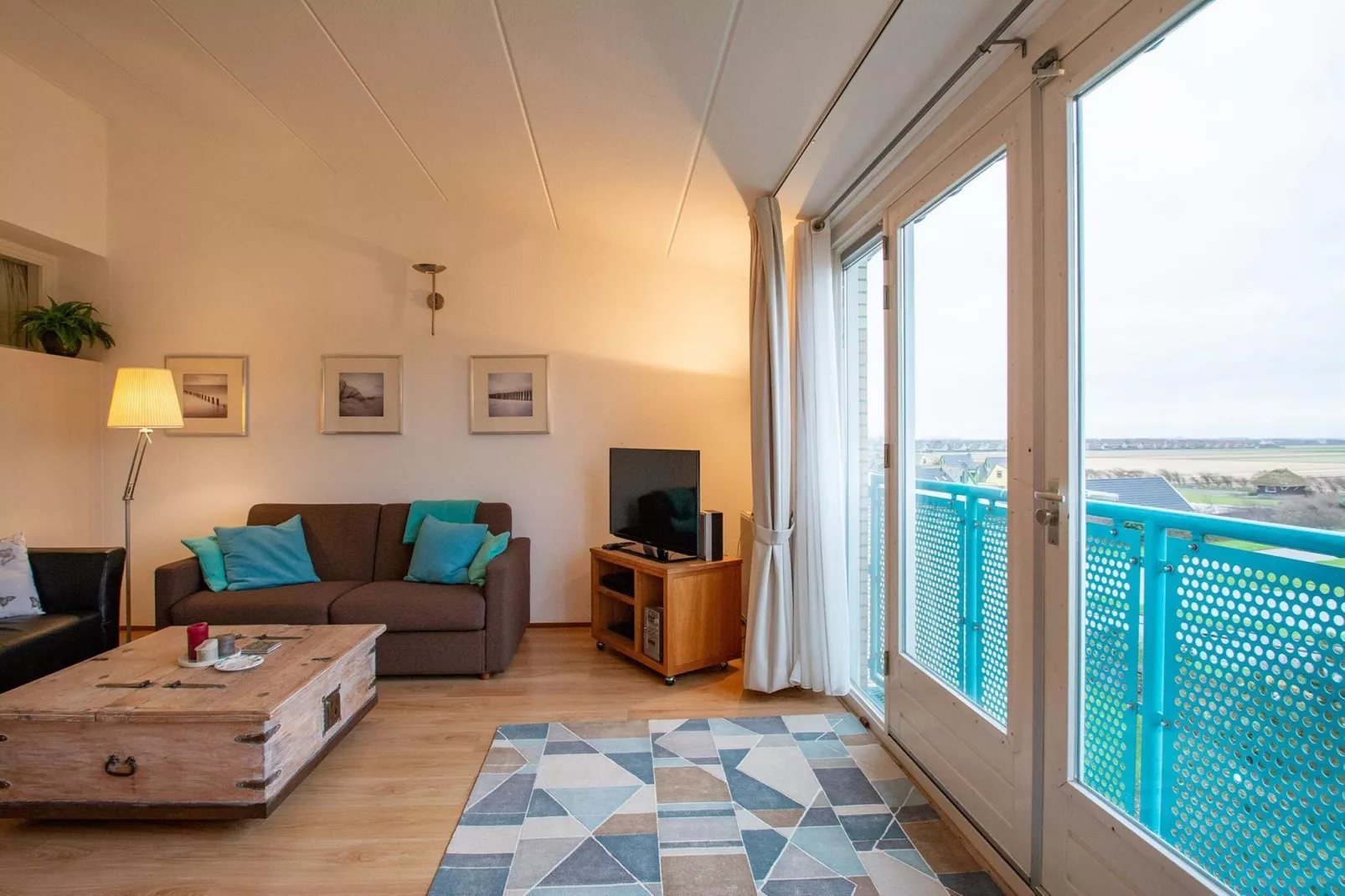 Strandslag 217-Living room