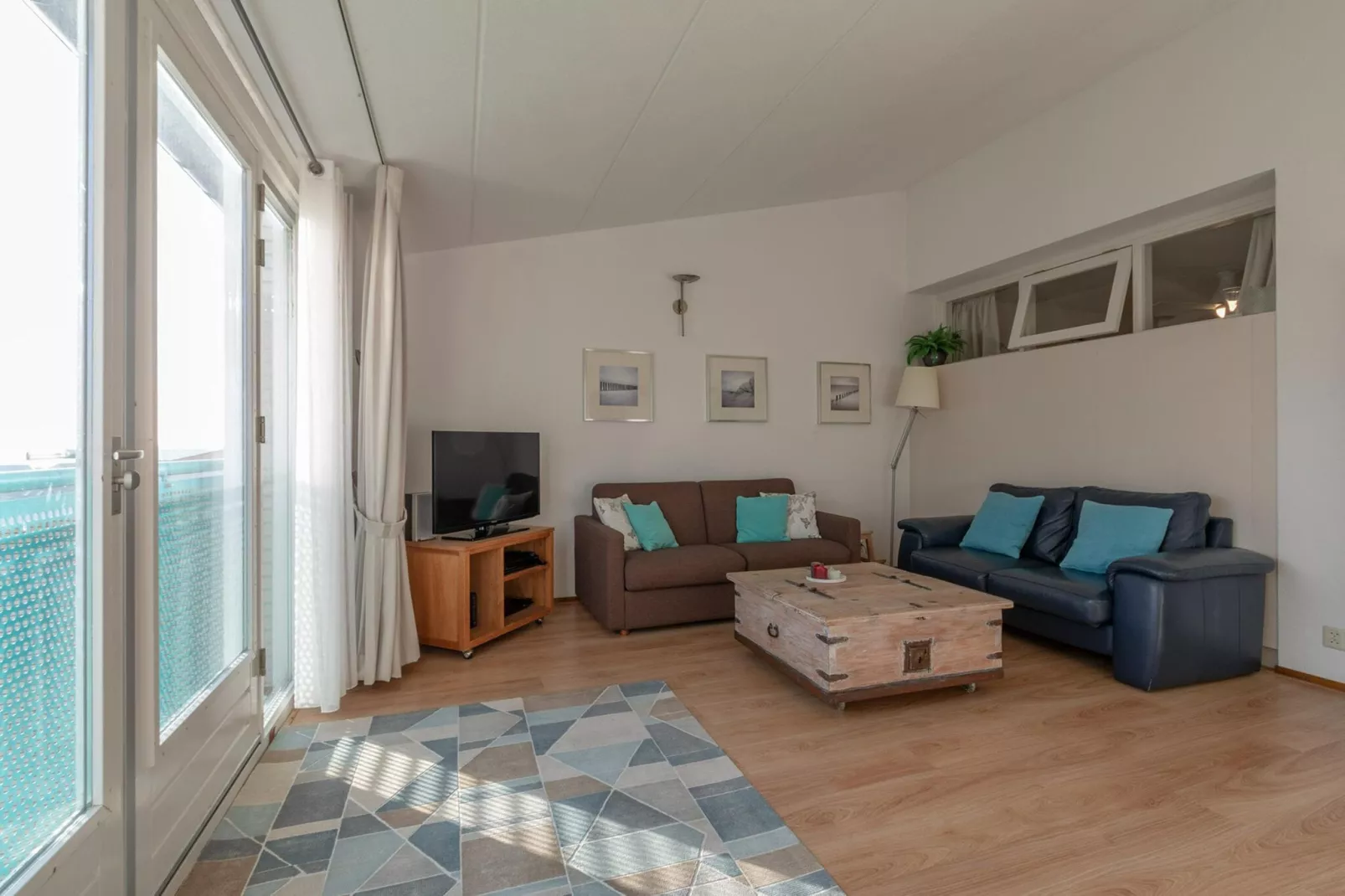 Strandslag 217-Living room
