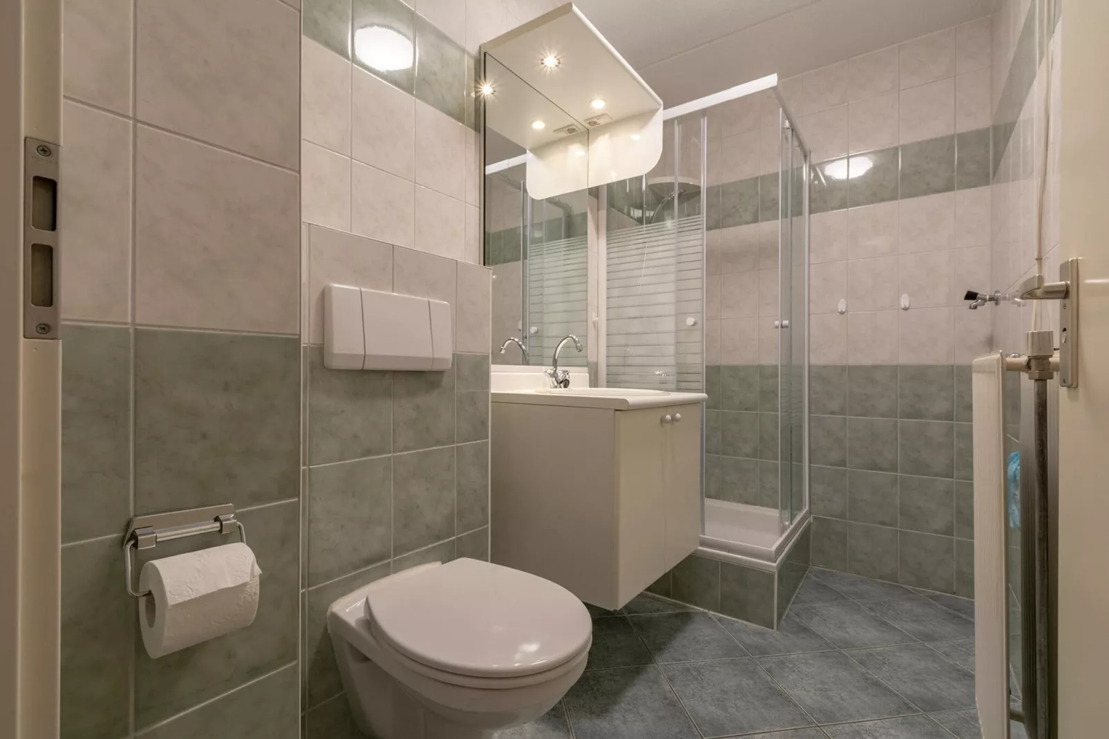 Strandslag 217-Bathroom