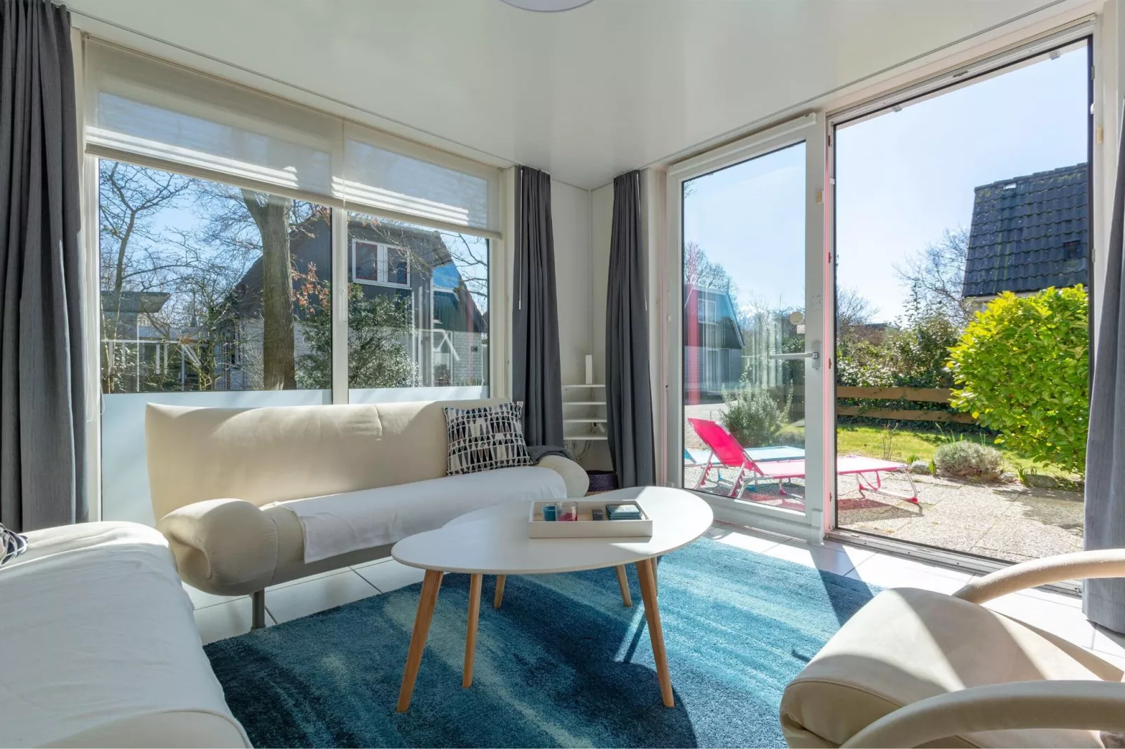 Campanula 52-Living room