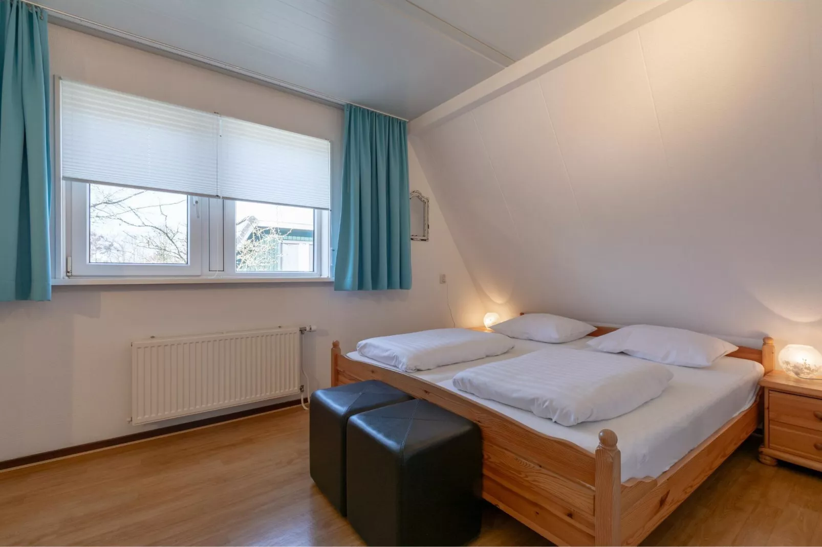 Campanula 52-Bedroom