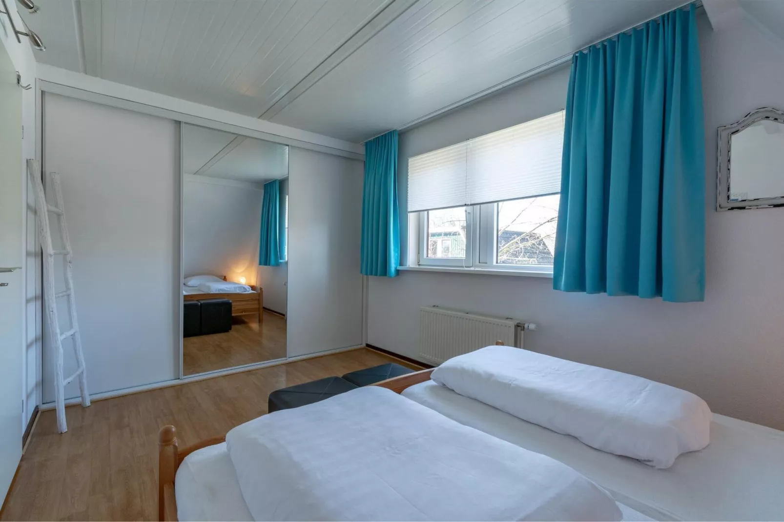 Campanula 52-Bedroom