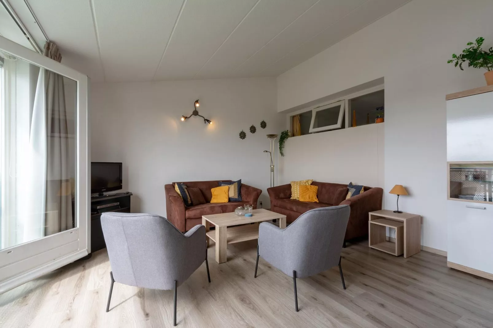 Strandslag 223-Living room