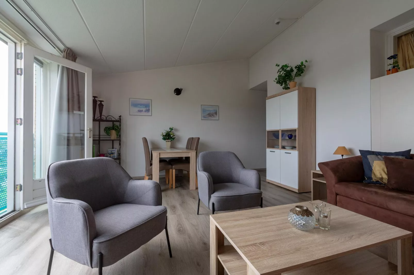 Strandslag 223-Living room