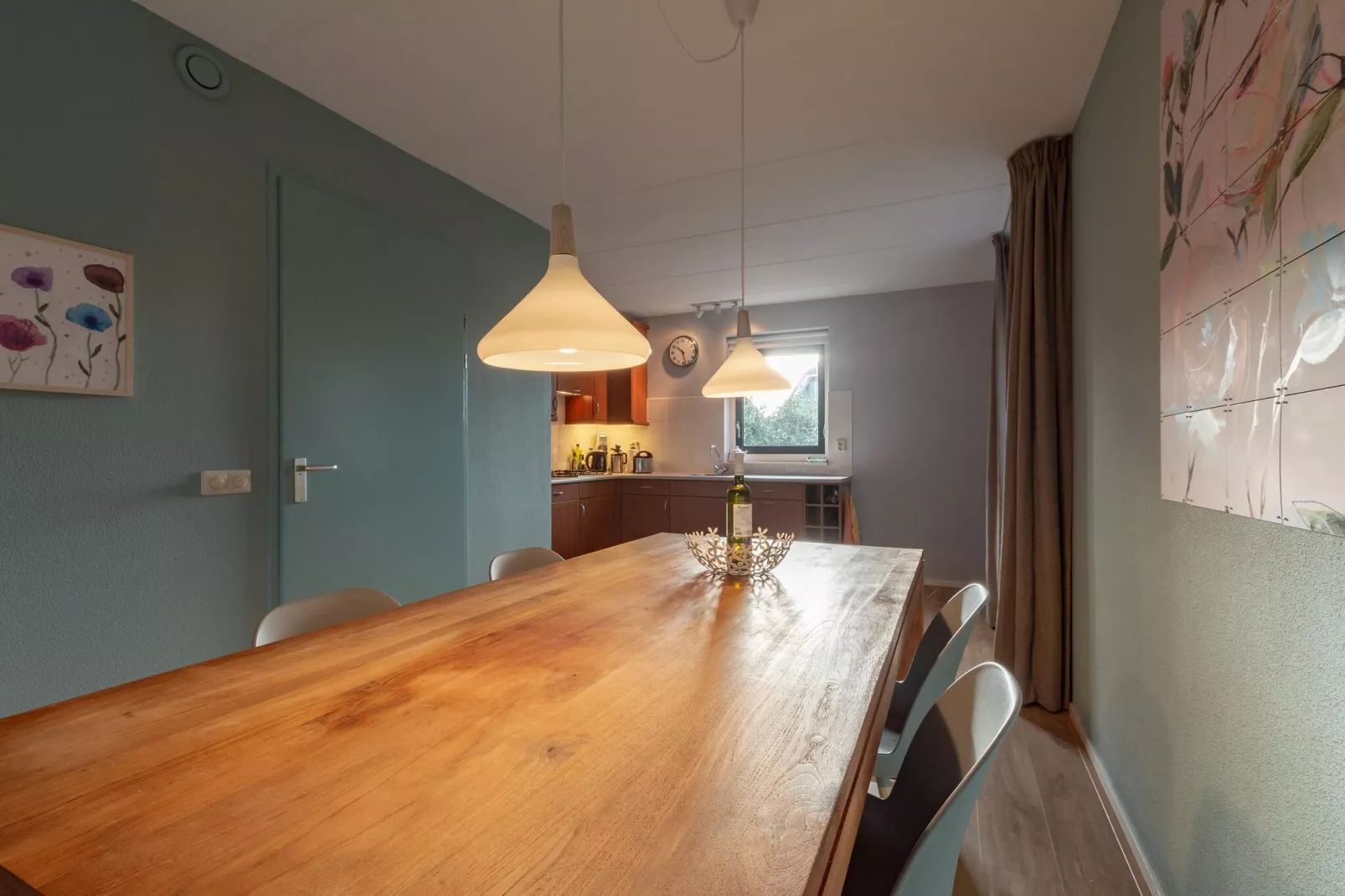 Duynopgangh 46-Esszimmer