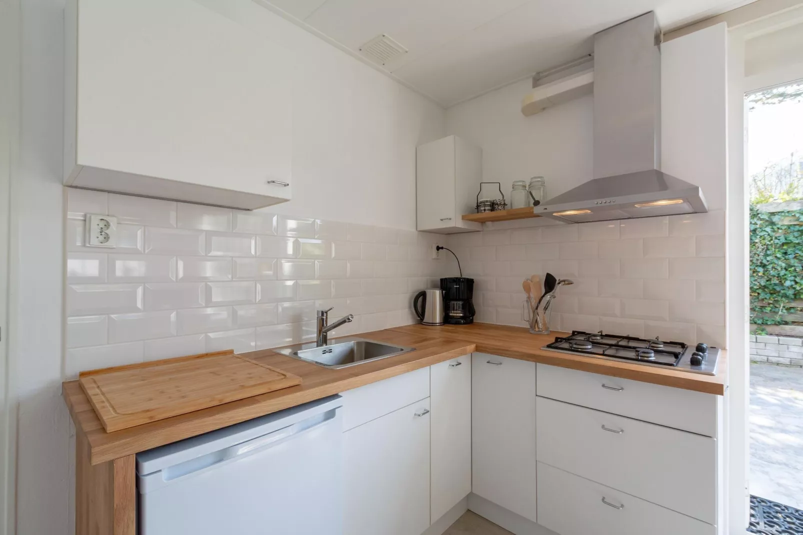 Effe Sprage-Kitchen