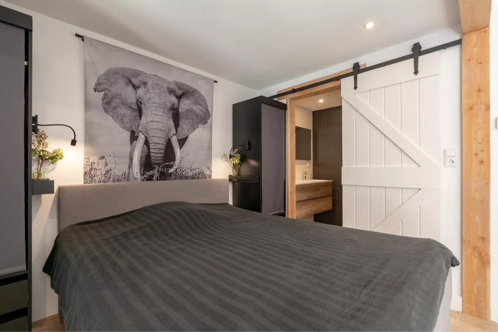 De Blenck 29-Bedroom