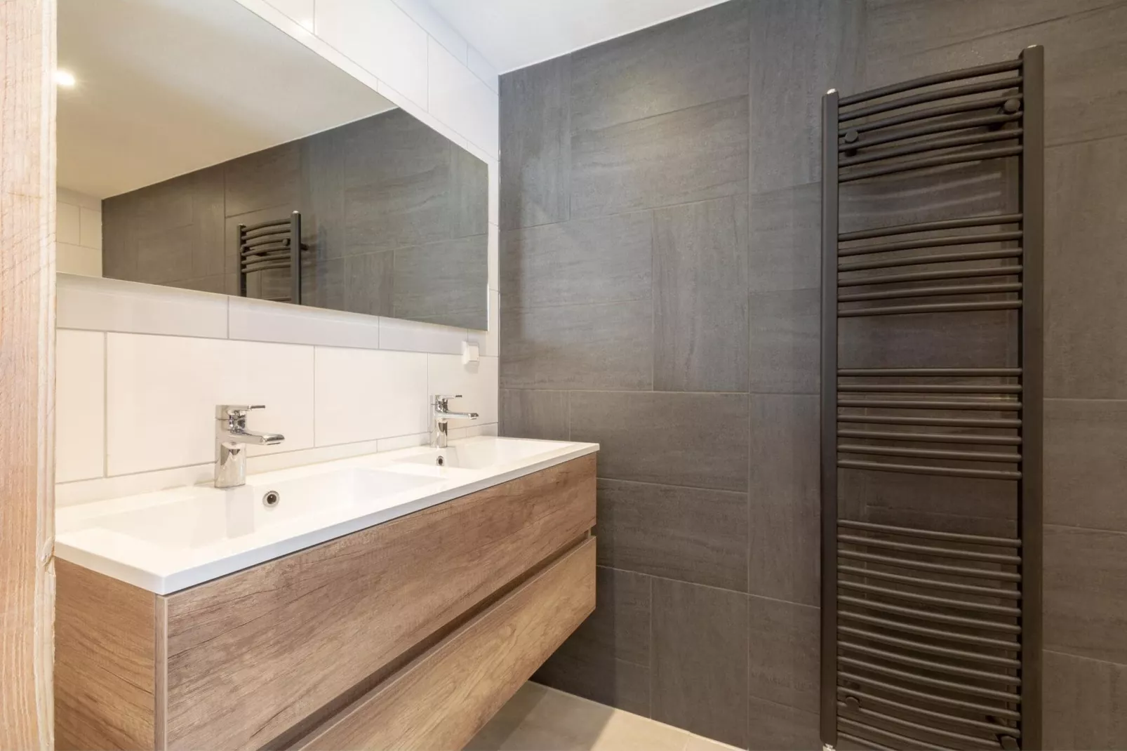 De Blenck 29-Bathroom