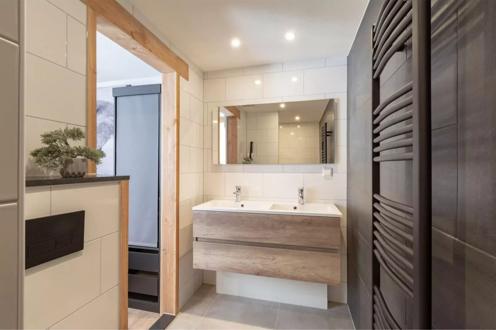 De Blenck 29-Bathroom