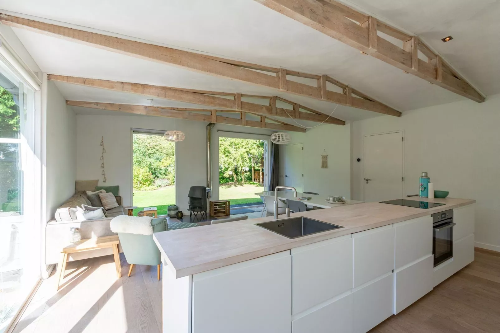 Eureka 109-Kitchen
