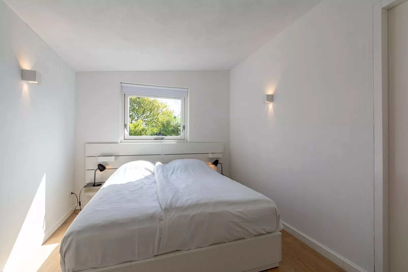 Eureka 109-Bedroom