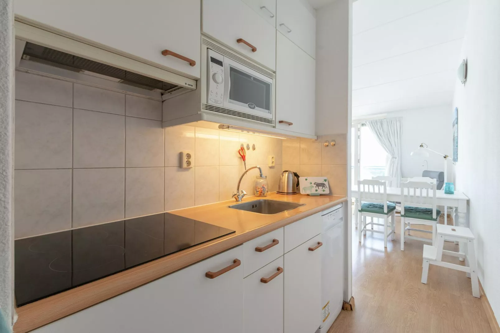 Strandslag 225-Kitchen