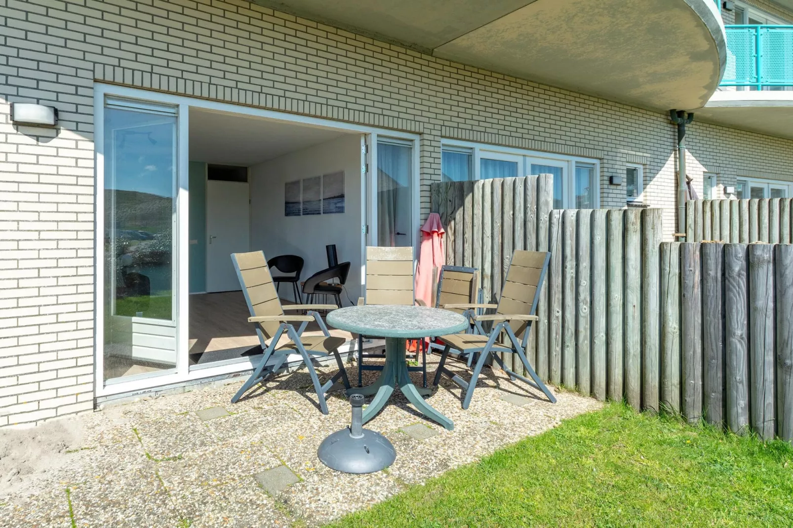 Strandslag 95-Terrace balcony