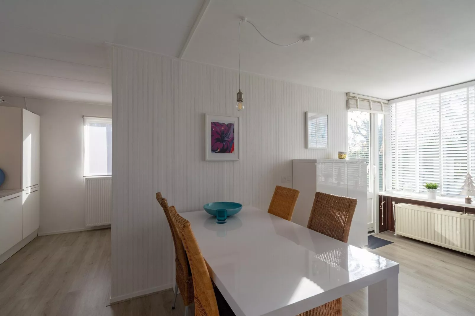 Eureka 77-Dining room