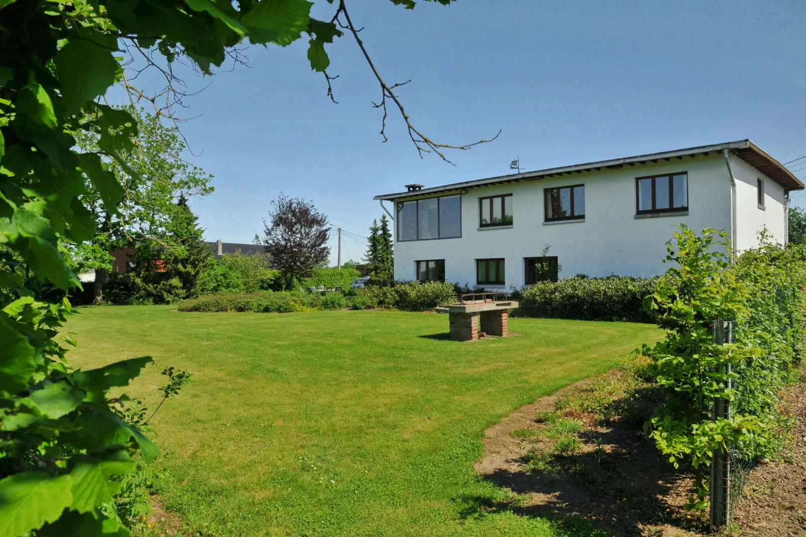 Residence Thier Antoine-Exterior summer