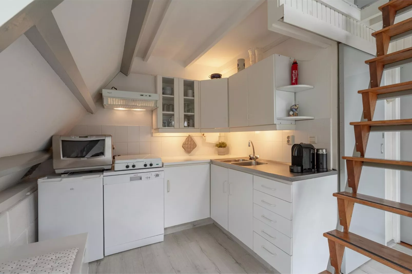 Sandepark 165-Kitchen