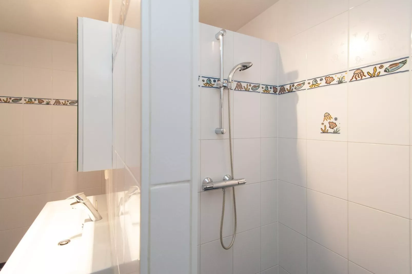 Suite Duinzicht-Bathroom