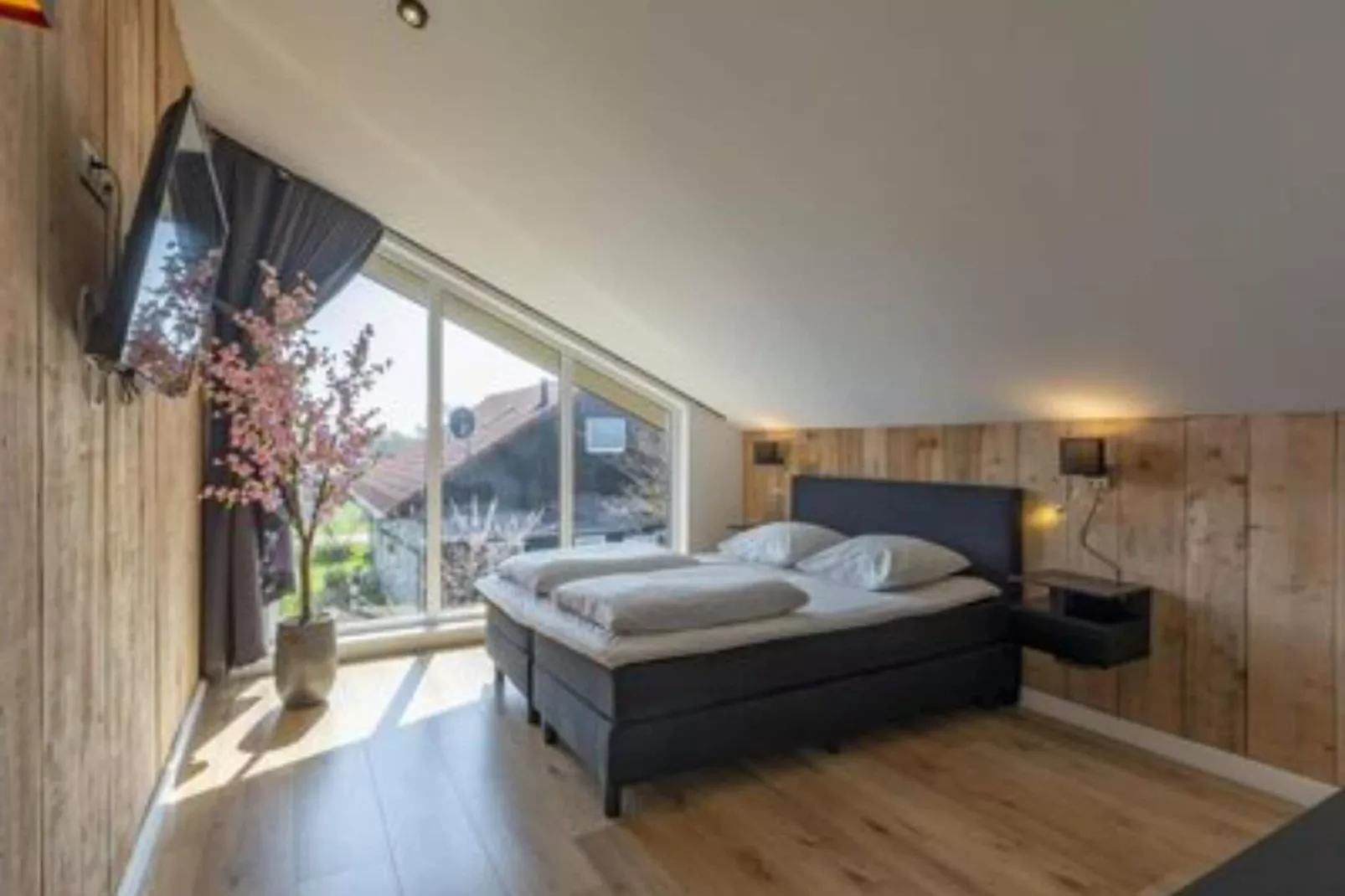 Suite Uitwaayer-Bedroom