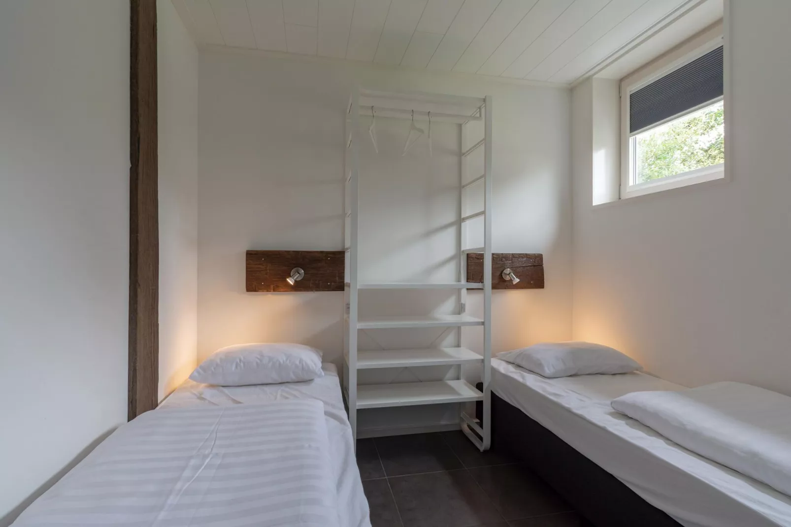 Garnekuul 13-Bedroom