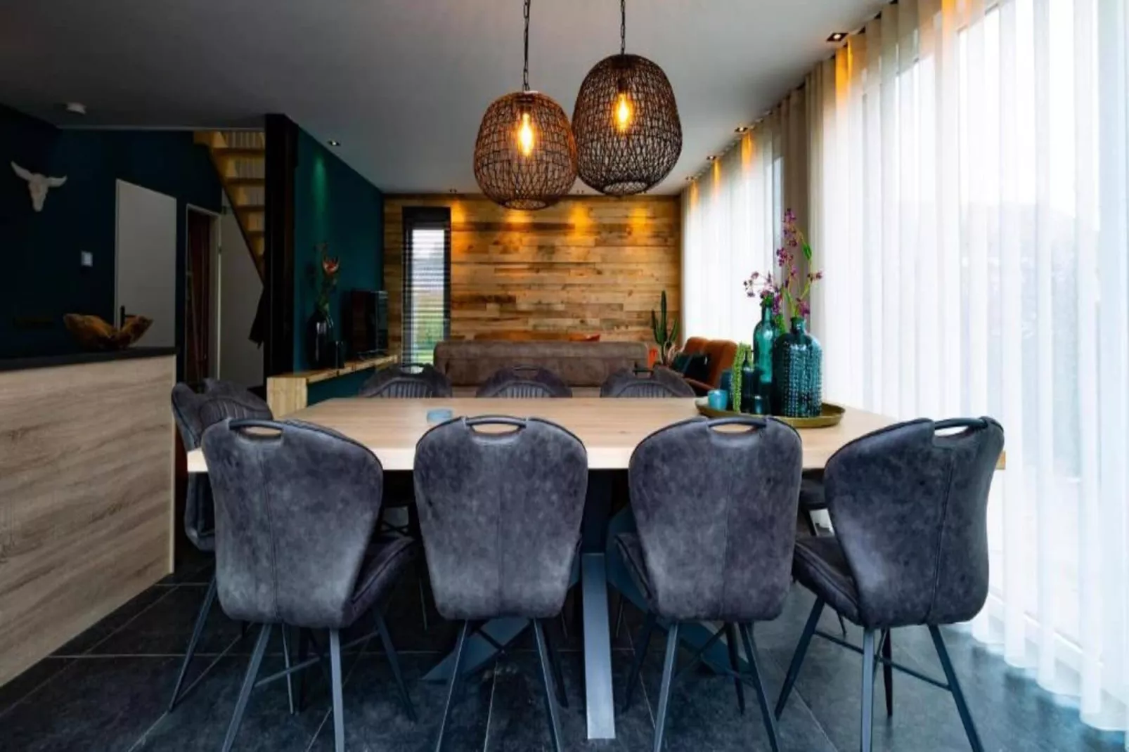 Luxe Villa Keizerskroon - Keizerkroon 63-Dining room