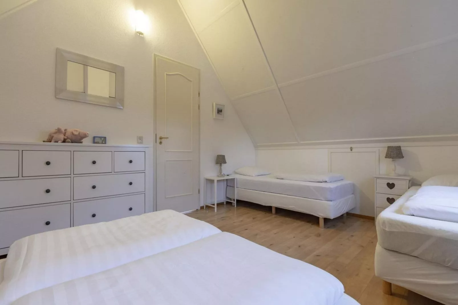 De Buitenplaats 62-Bedroom