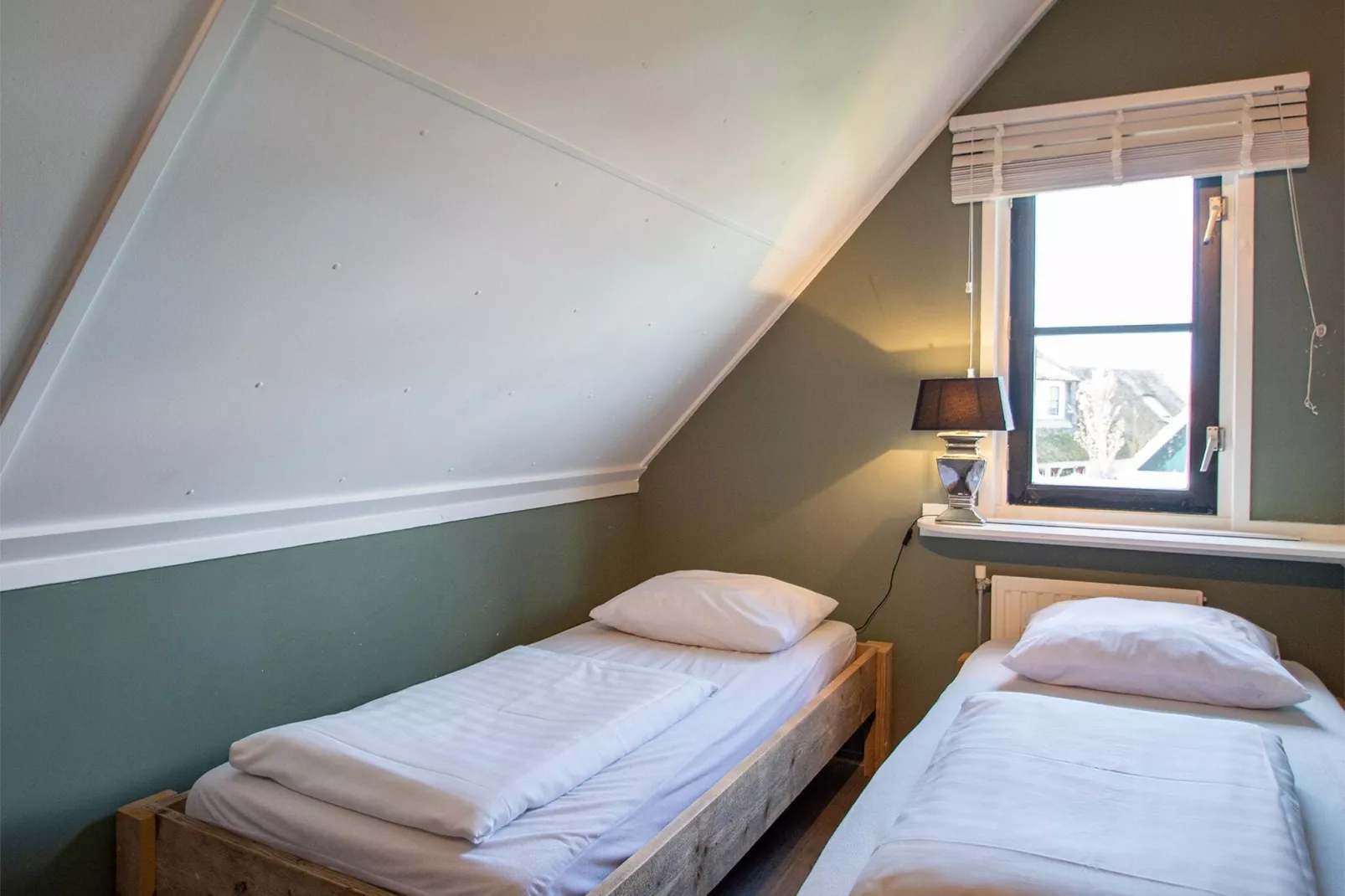 De Buitenplaats 72-Bedroom
