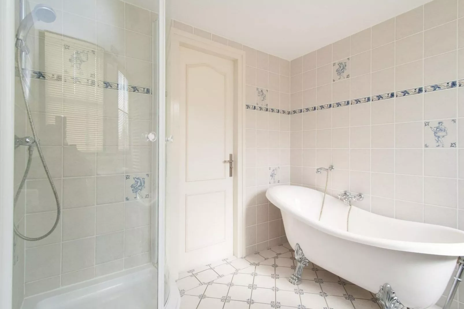 De Buitenplaats 97-Bathroom