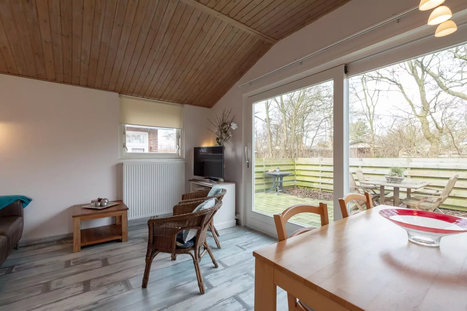 Garnekuul 38-Dining room