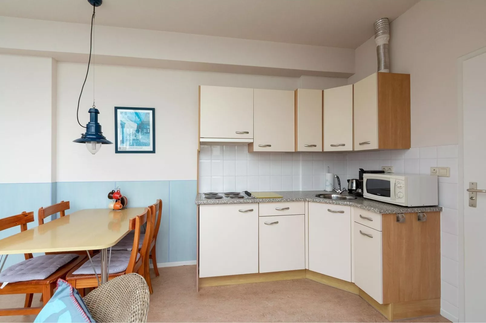 Dorpsplein 23E-Kitchen