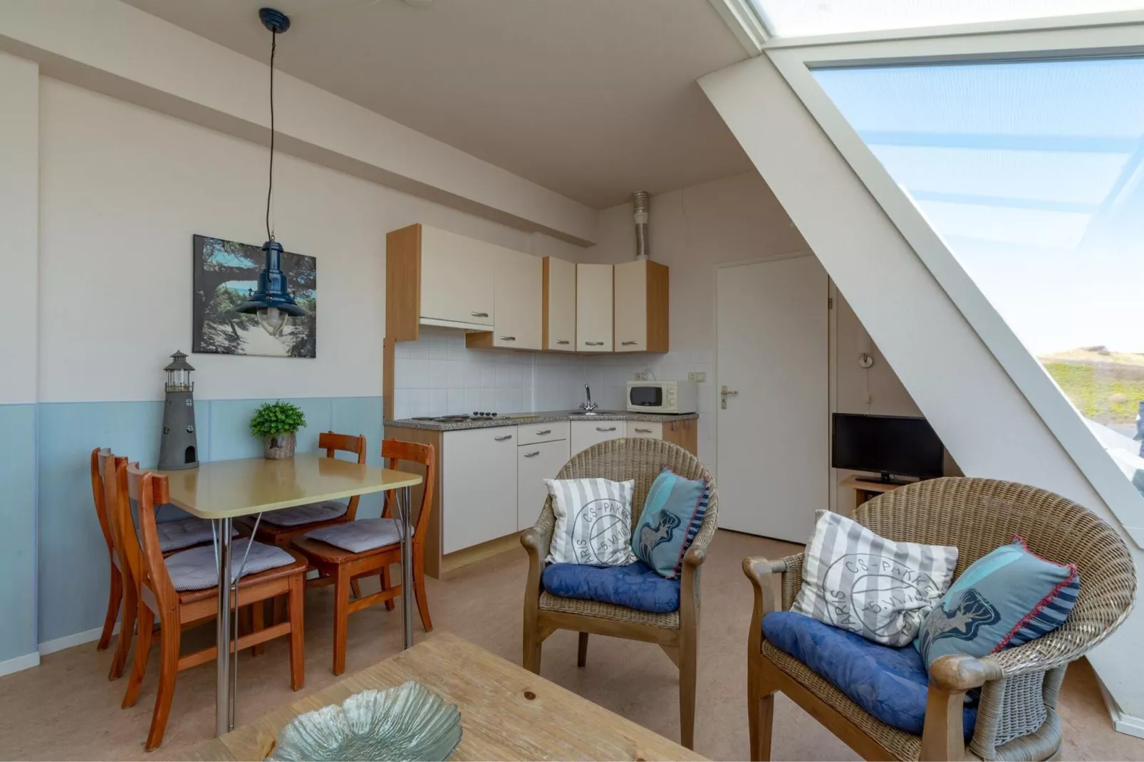 Dorpsplein 23E-Kitchen