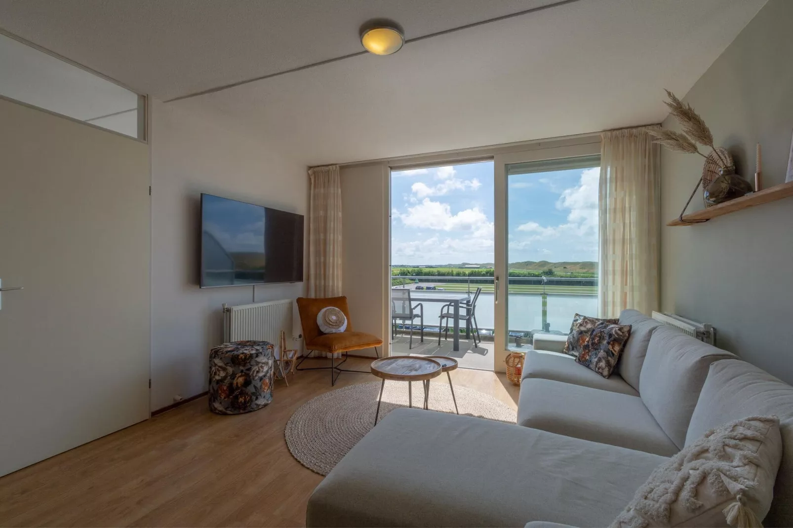 Duinerei B202-Living room