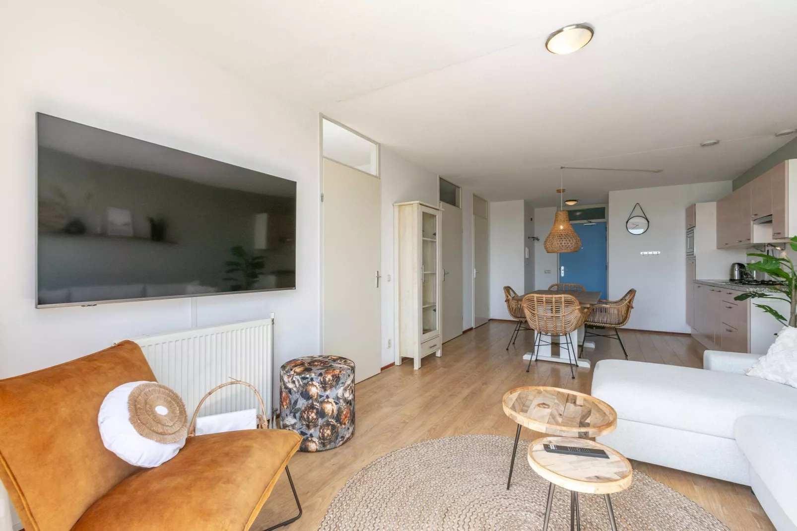 Duinerei B202-Living room