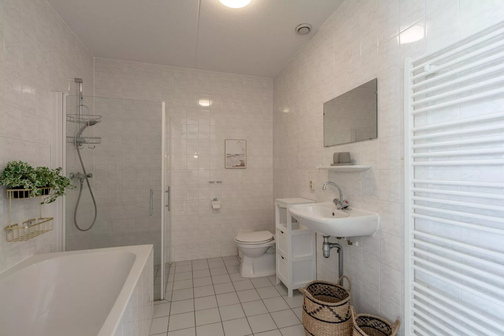 Duinerei B202-Bathroom