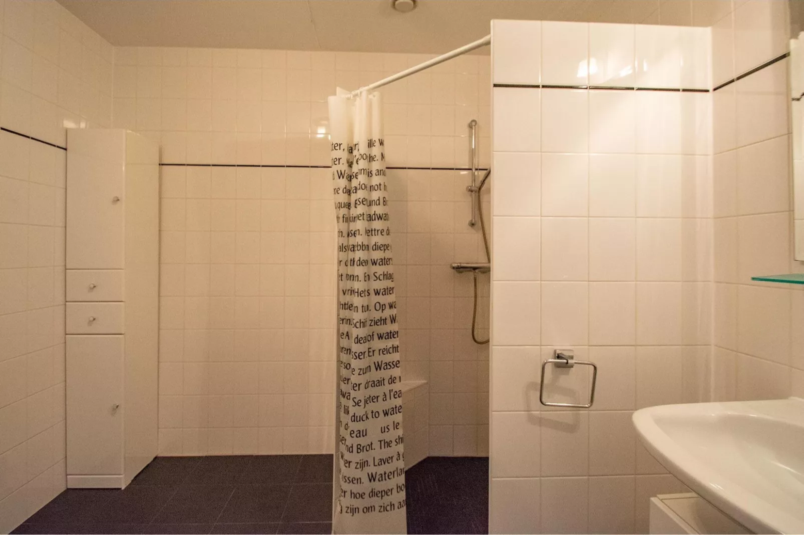 Duinerei C103-Bathroom