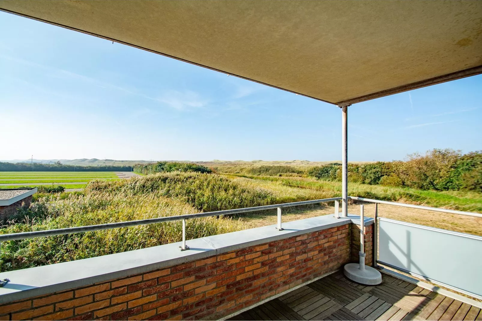 Duinerei C103-Terrace balcony