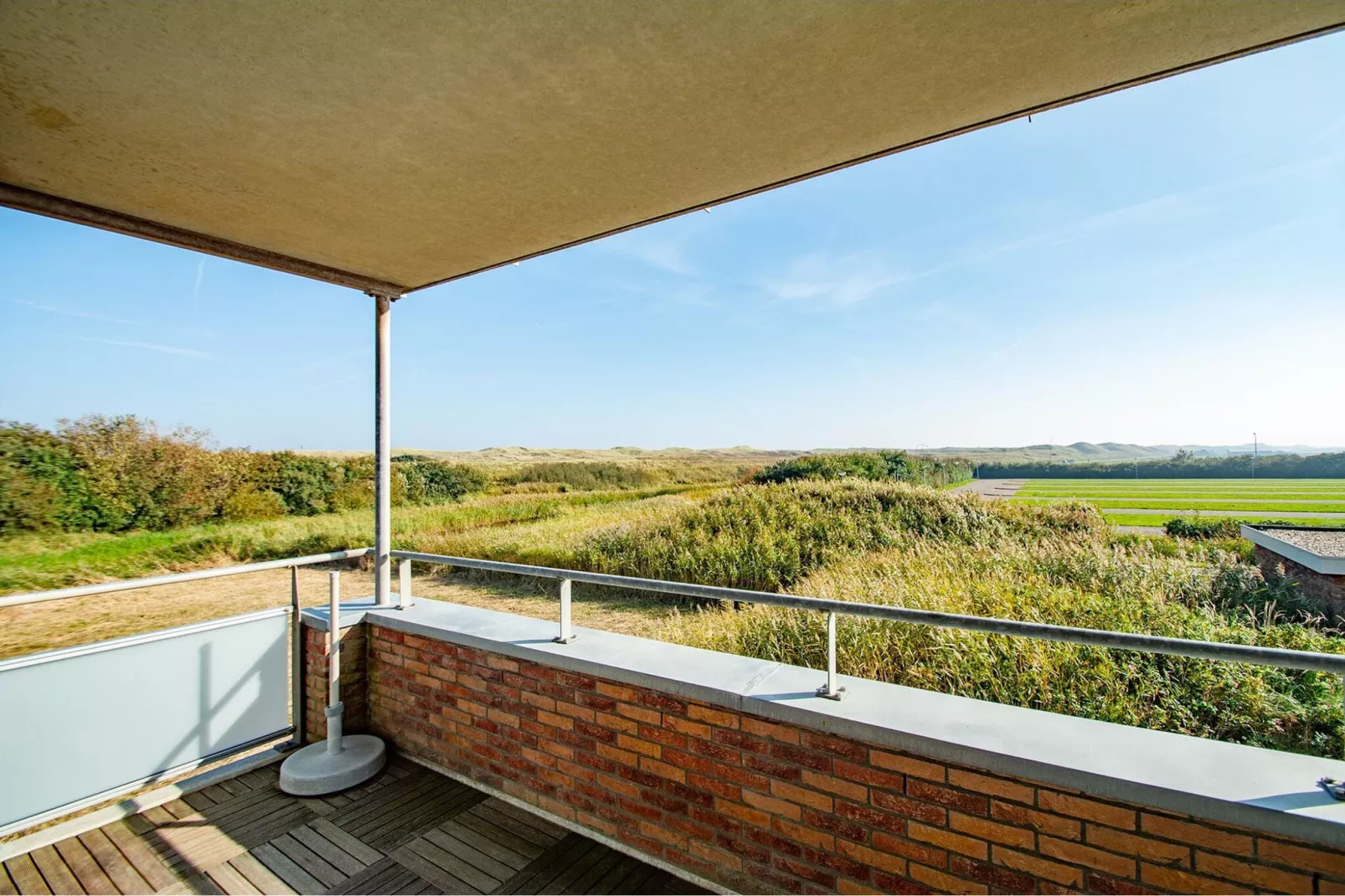 Duinerei C103-Terrace balcony