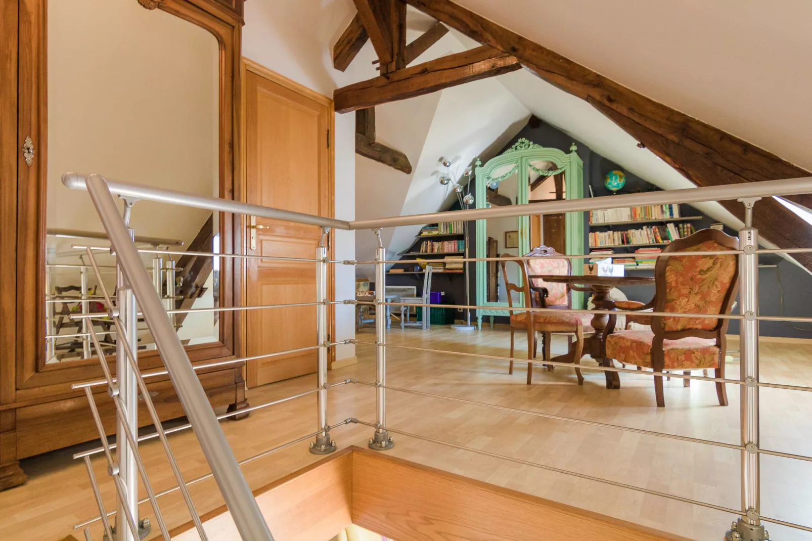 Las Gouttas-Salle de loisirs