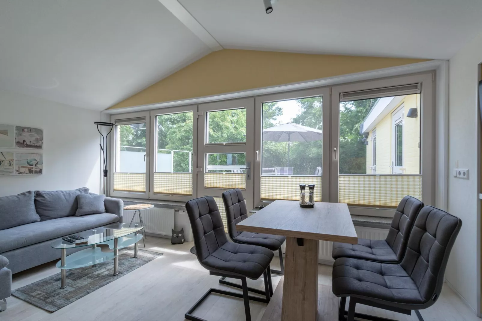 Garnekuul 49-Dining room