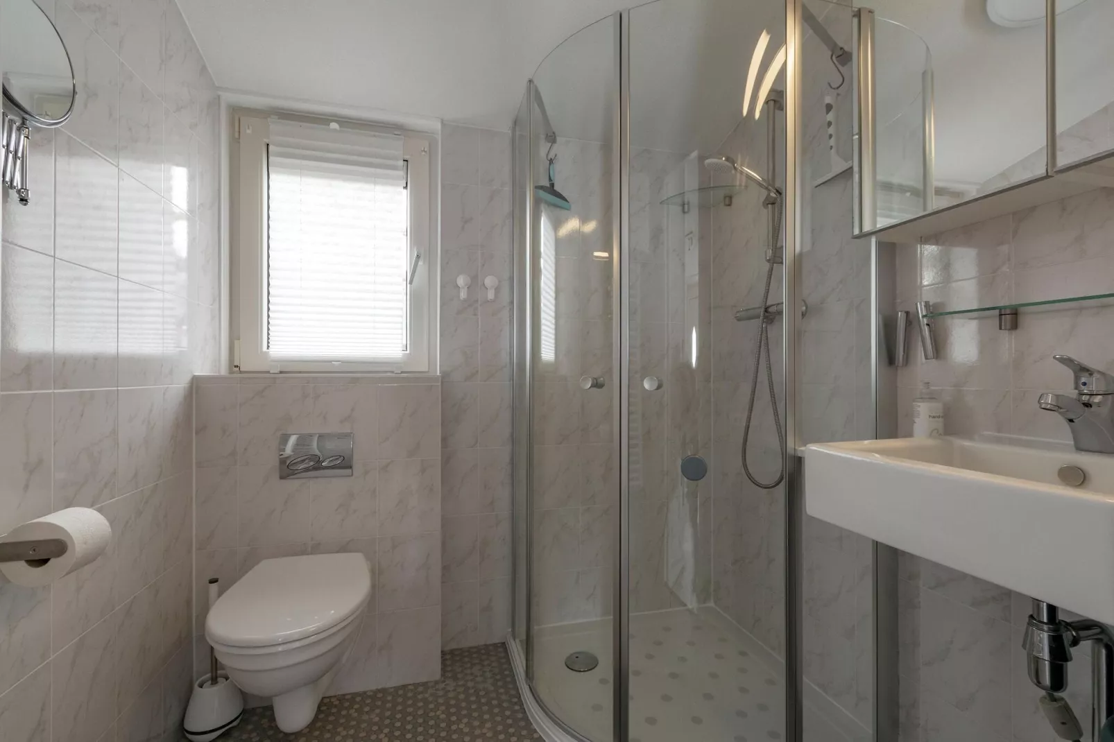Garnekuul 49-Bathroom