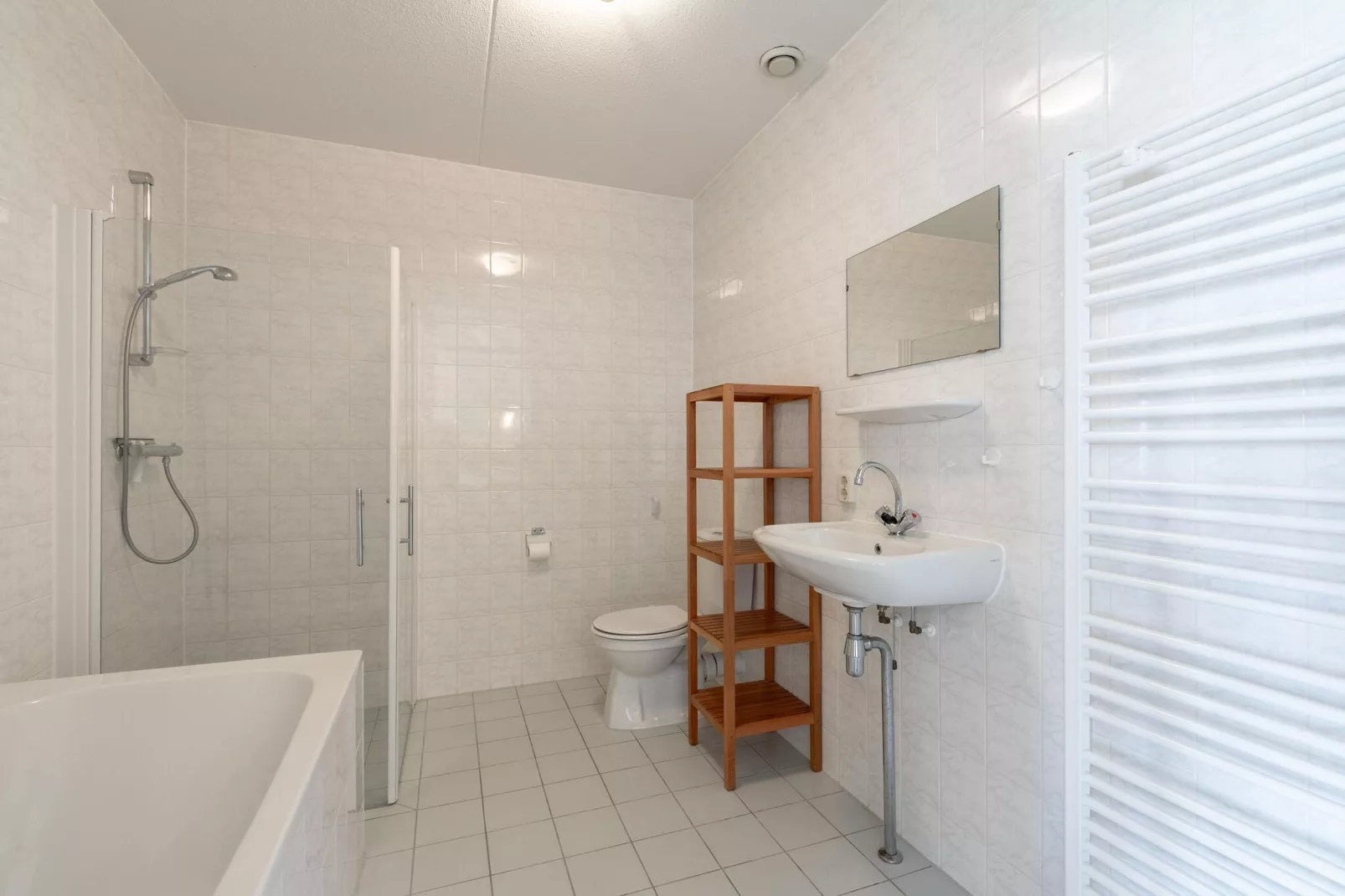 Duinerei C202-Bathroom