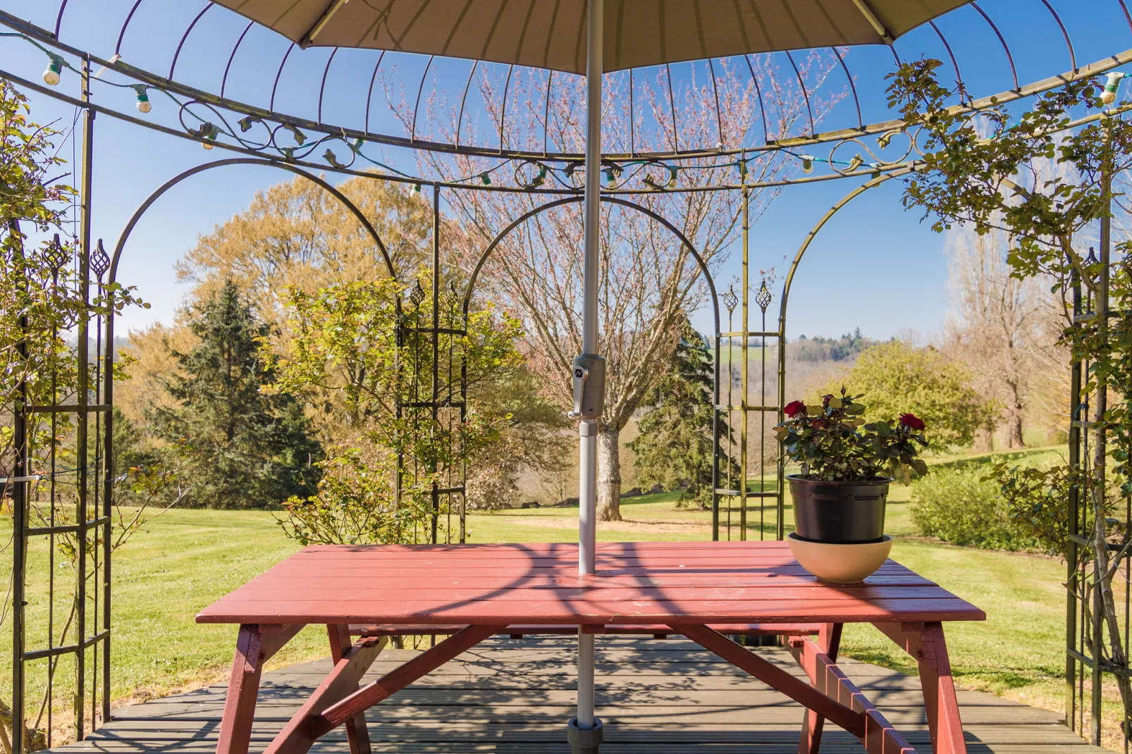 Las Gouttas-Terrasse / balcon