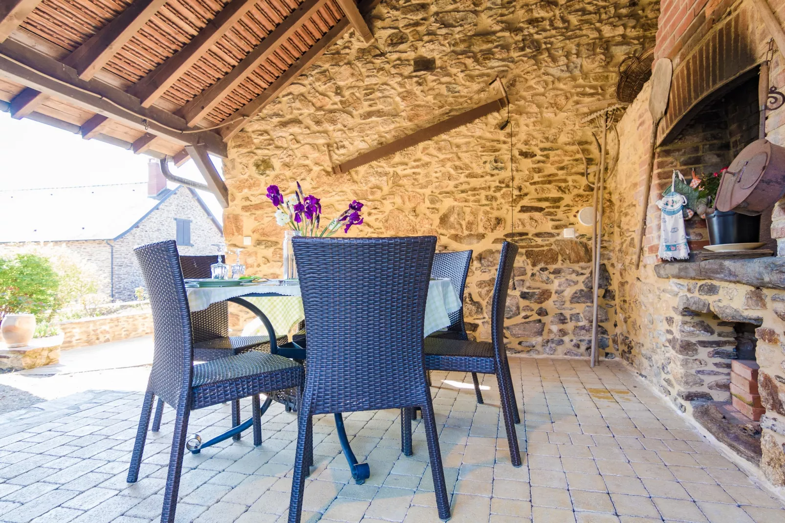 Las Gouttas-Terrasse / balcon