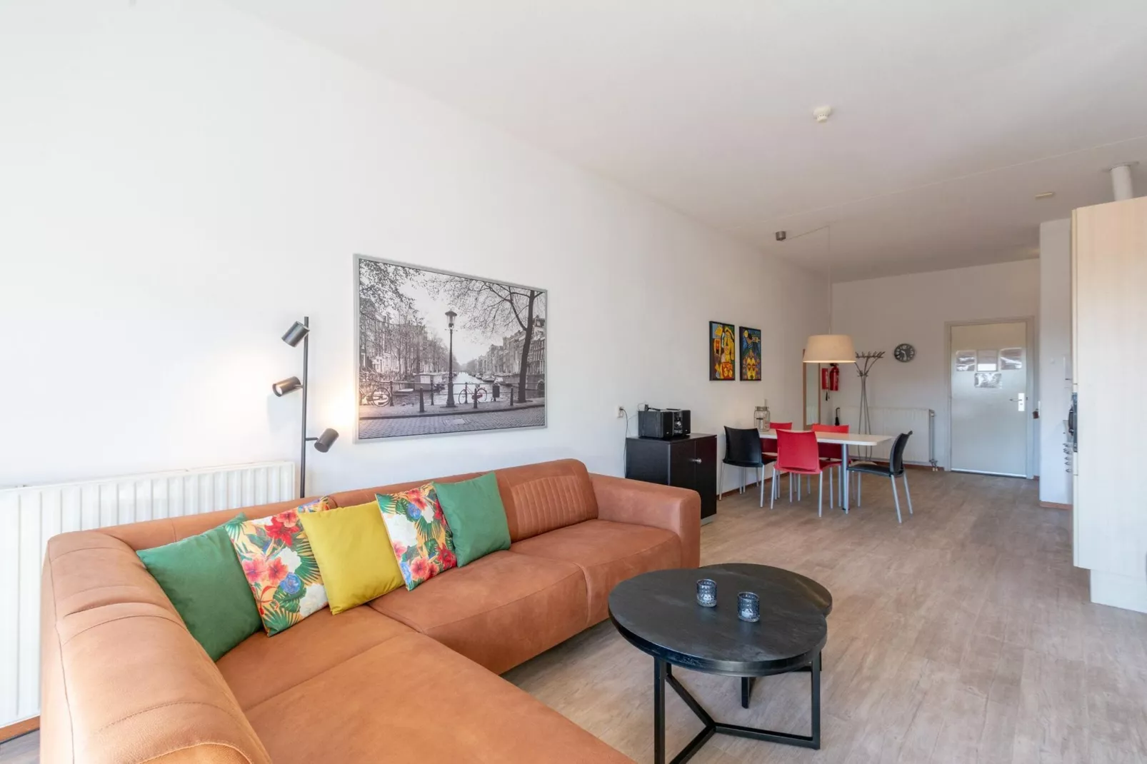 Wijde Blick 103-Living room