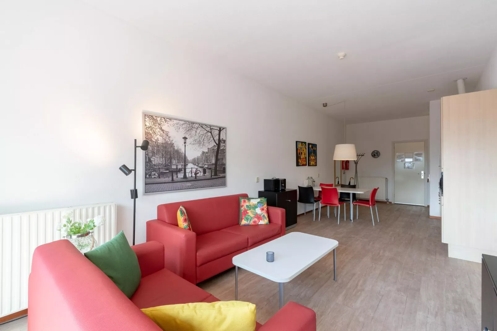 Wijde Blick 103-Living room