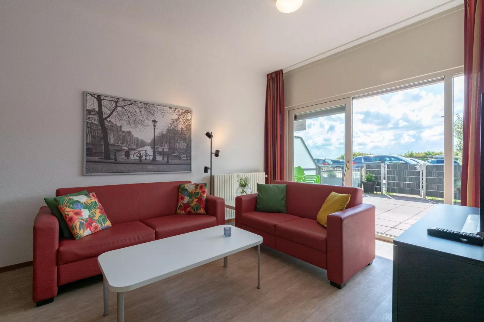 Wijde Blick 103-Living room