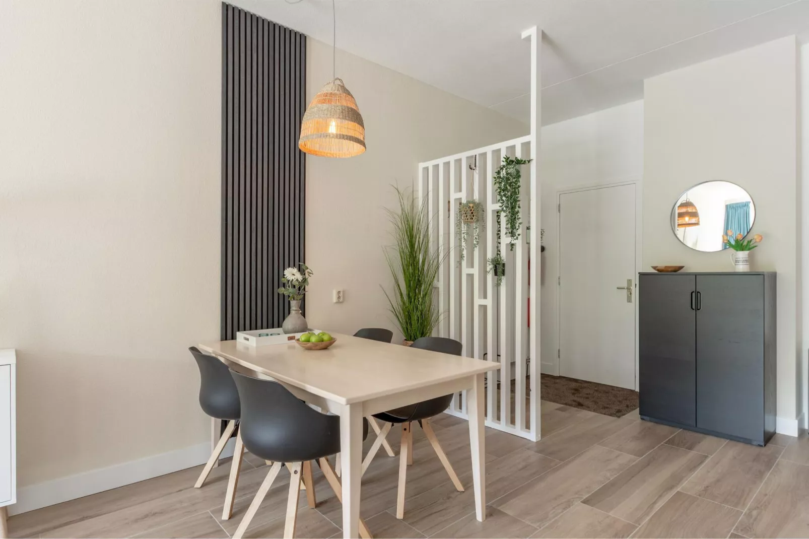 Wijde Blick 112-Dining room