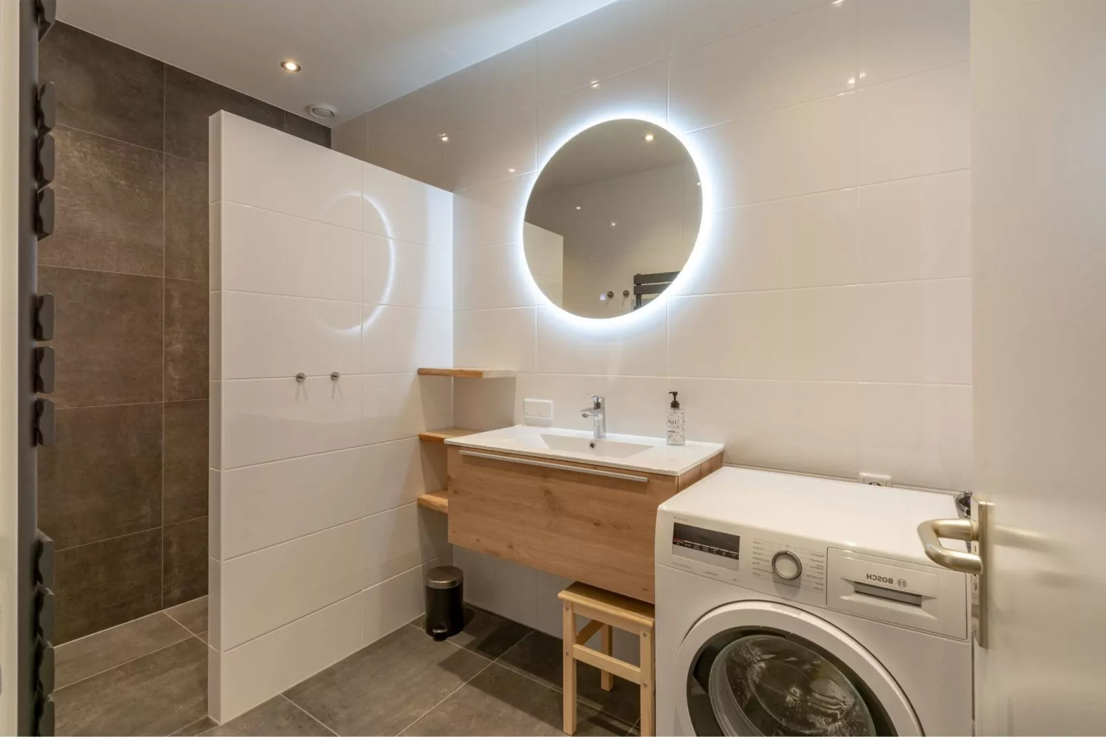 Wijde Blick 112-Bathroom